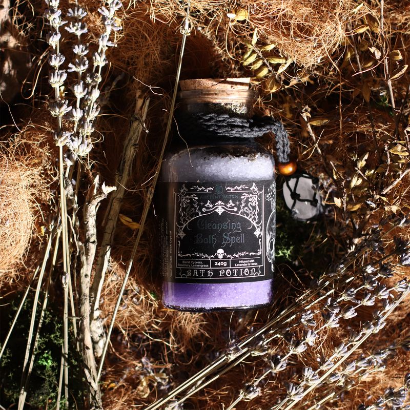 Ancient Witch Badelixir & Bergkristall Amulett - Rening