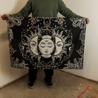 Väggdekoration i Bomull (70x110cm) - Solgudinna