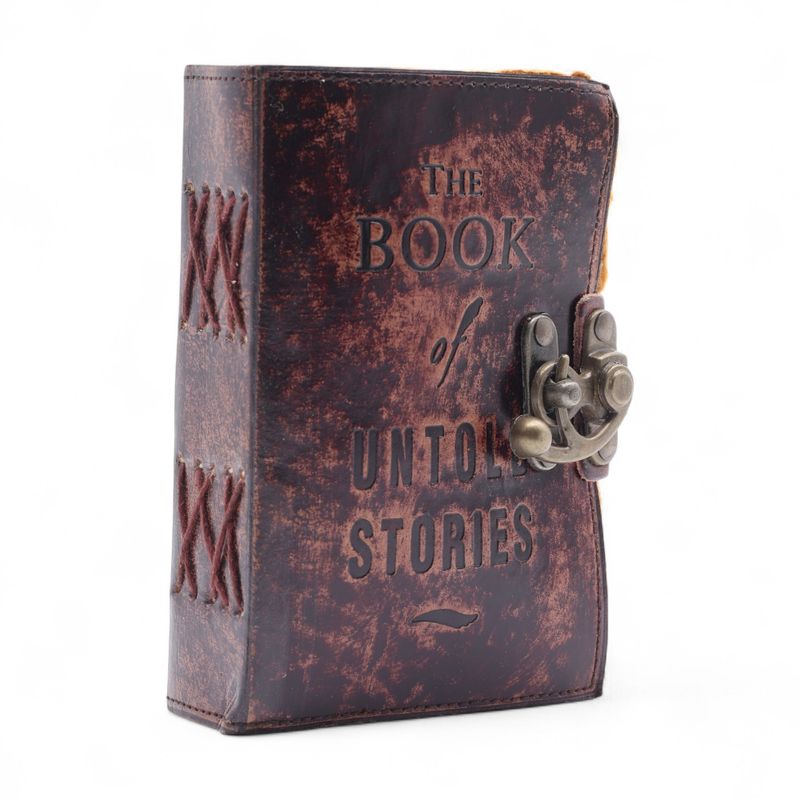 Tjock Läderanteckningsbok med Rufasade Kanter (6x4") - The Book of Untold Stories