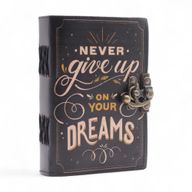 Tryckt Läderanteckningsbok (7x5") - Never Give Up On Your Dreams - 200 Sidor