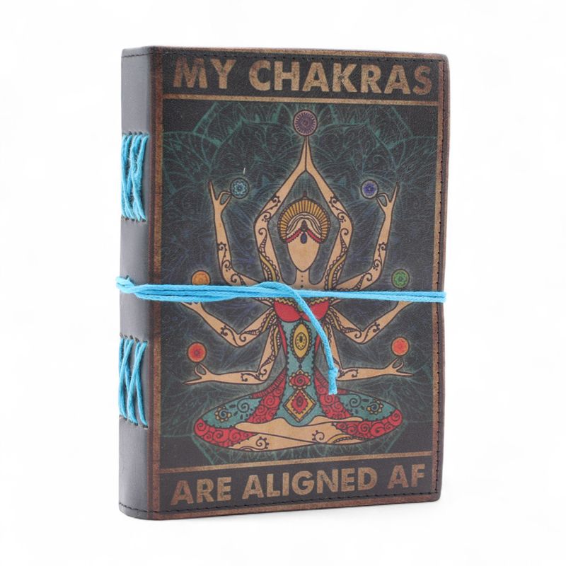 Tryckt Läderanteckningsbok (7x5") - My Chakras are Aligned AF - 200 Sidor