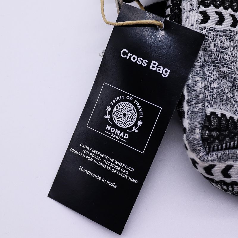 Nomad Sari Jacquard Naturväska – Urban Caravan – Crossbody-väska
