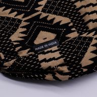 Nomad Sari Jacquard Naturväska – Desert Loom – Wander Muse Axelremsväska