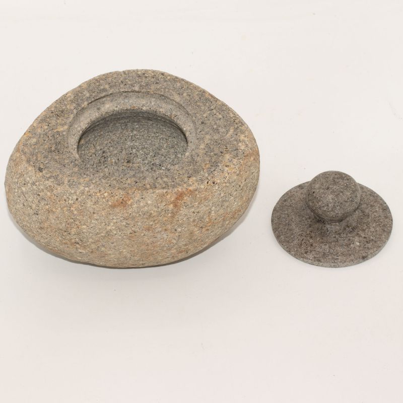Jordande Kruka i Naturlig Flodsten – Stor (ca 15x12 cm)