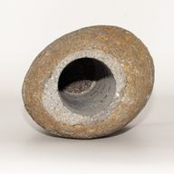 Ljuslykta i Naturlig Flodsten - Stående Stensnitt (10x13x22cm)