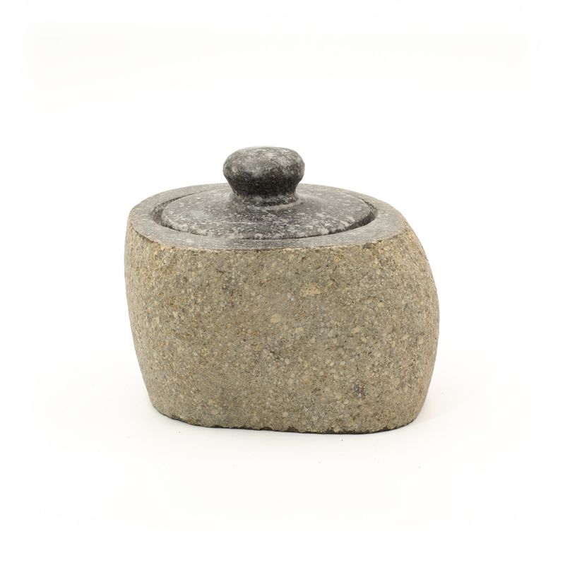 Jordande Kruka i Naturlig Flodsten – Liten (ca 9x7 cm)