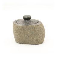 Jordande Kruka i Naturlig Flodsten – Liten (ca 9x7 cm)