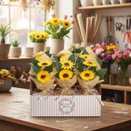 Redo-att-Sälja Tvålblommor - Bukett med Två Solrosor