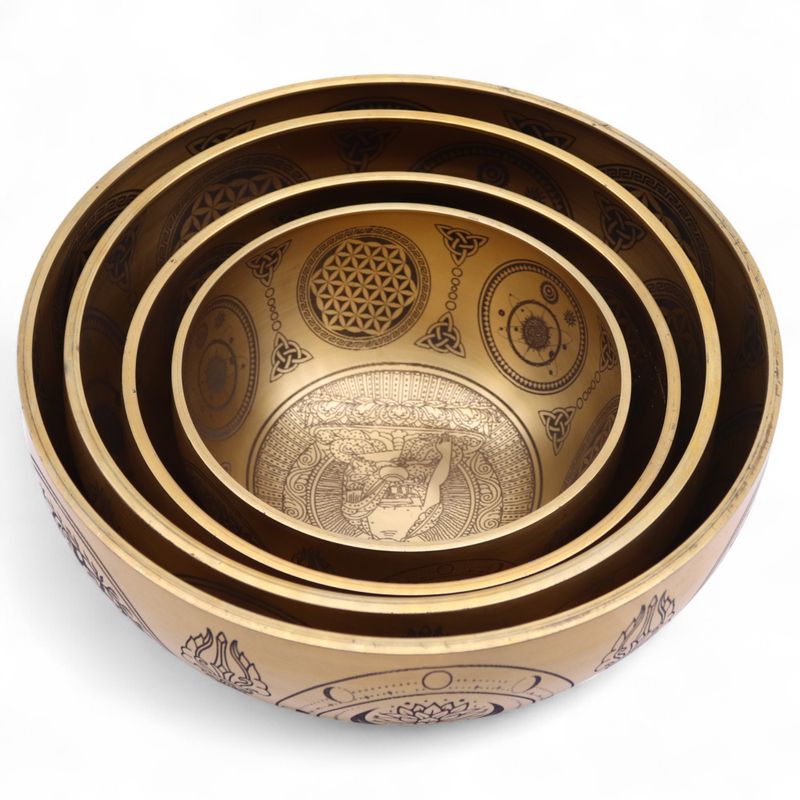 Klangskålar av Ren Mässing - Etsad Buddha - Set om 4 - Ca 3.85kg