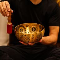 Klangskålar av Ren Mässing - Etsad Yogi - Set om 4 - Ca 3.85kg