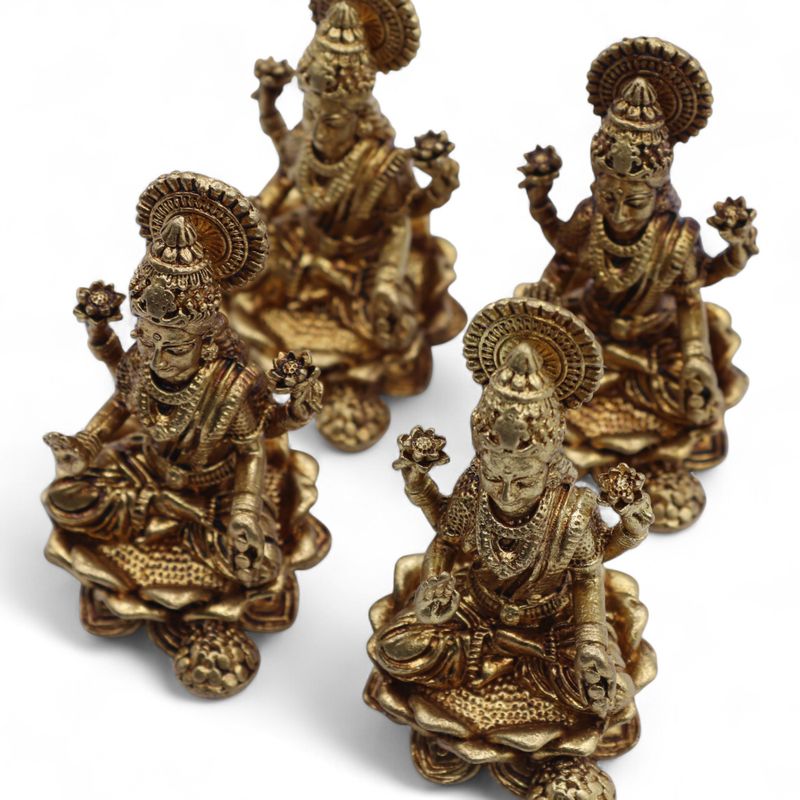 Miniatyrstaty av Guden Laxmi (52g)  - 49mm