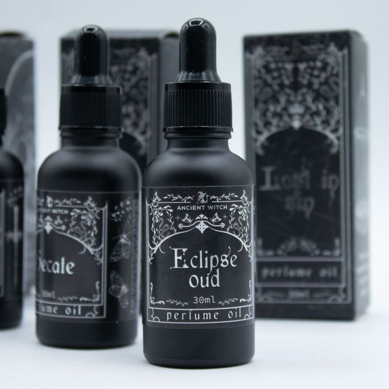 Ancient Witch Parfymolja - Eclipse Oud