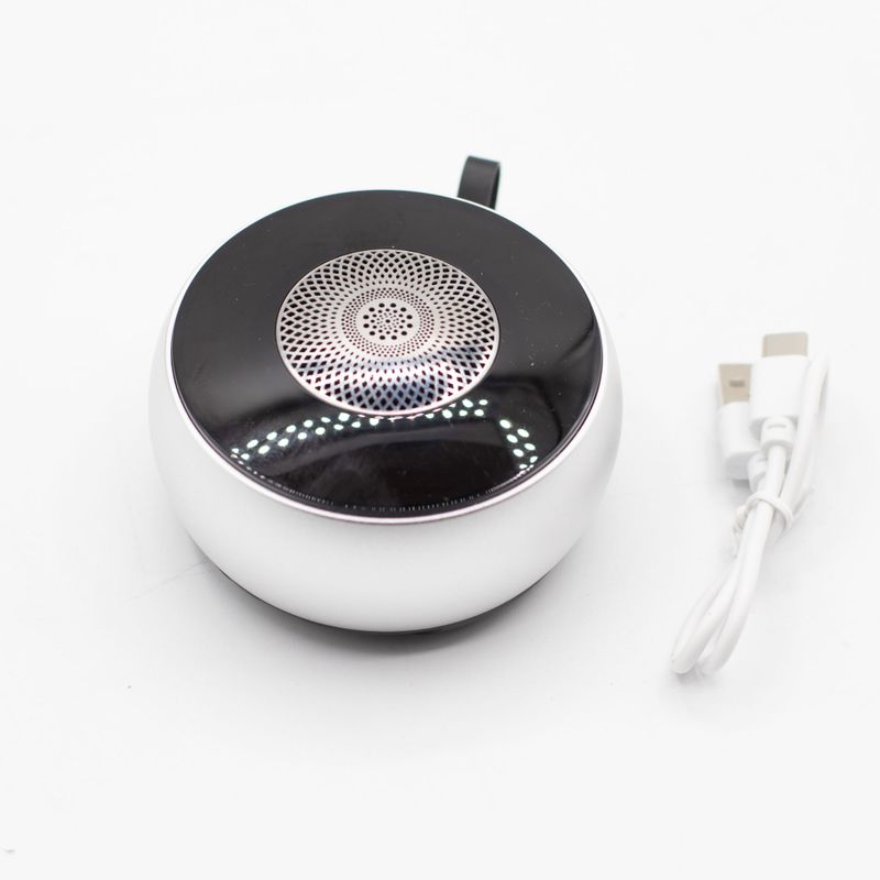 Silverfärgad Mini-högtalare med Mandala-ljuseffekt
