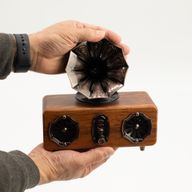 Högtalare i Retrostil – Dubbel Mini-grammofon med Bluetooth