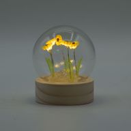 Lysande Glaskupa med Blommor - 5 Solrosor - LED Batteri