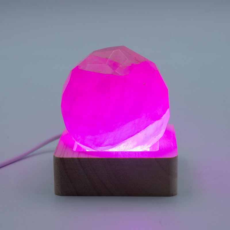 6 cm kvadratiskt trä USB-LED-stativ - i flera färger
