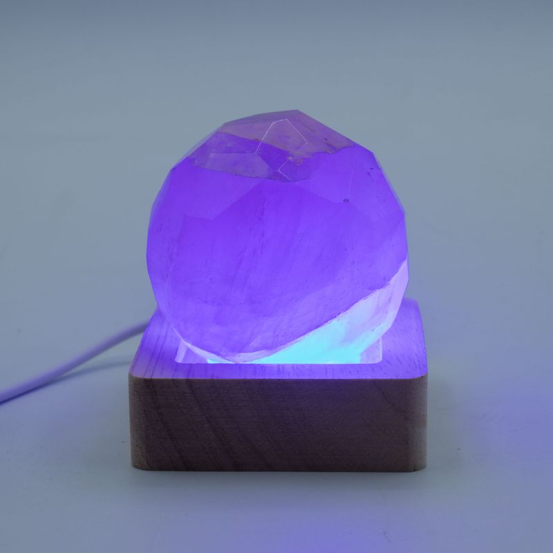 6 cm kvadratiskt trä USB-LED-stativ - i flera färger