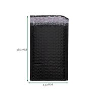Svart poly bubbelkuvert (130x180+40mm)