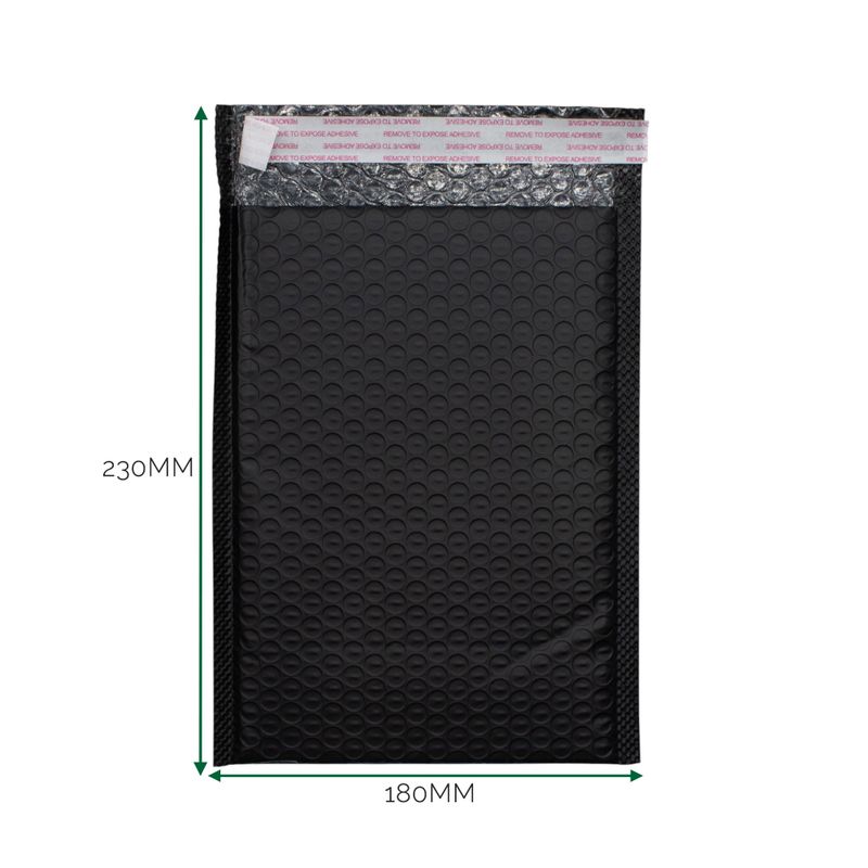 Svart polybubbelkuvert (180x230+40mm)
