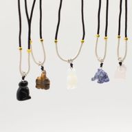 Halsband med Ädelstenshänge – Djurkollektion (Blandade motiv)
