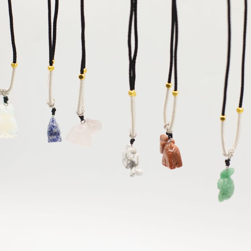 Halsband med Ädelstenshänge – Djurkollektion (Blandade motiv)
