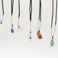 Halsband med Ädelstenshänge – Djurkollektion (Blandade motiv)