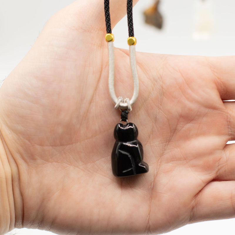 Halsband med Ädelstenshänge – Djurkollektion (Blandade motiv)