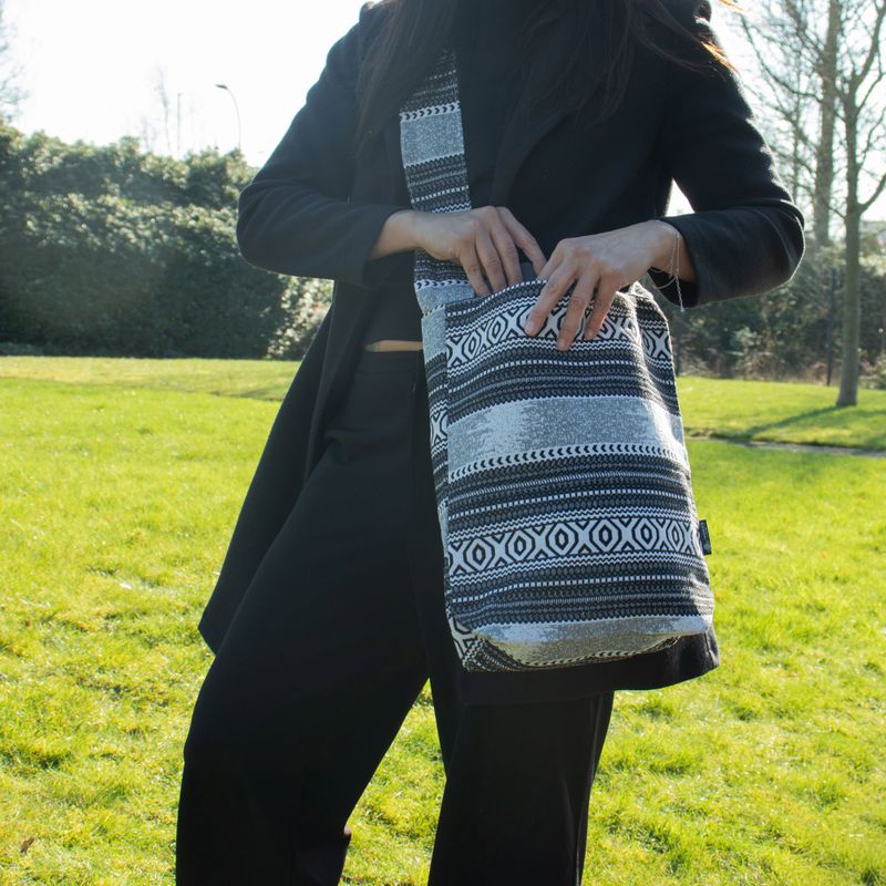Jacquard Naturväska – Urban Caravan – Nomad Carryall