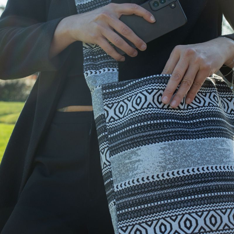 Jacquard Naturväska – Urban Caravan – Nomad Carryall