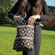 Jacquard Naturväska – Desert Loom – Nomad Carryall
