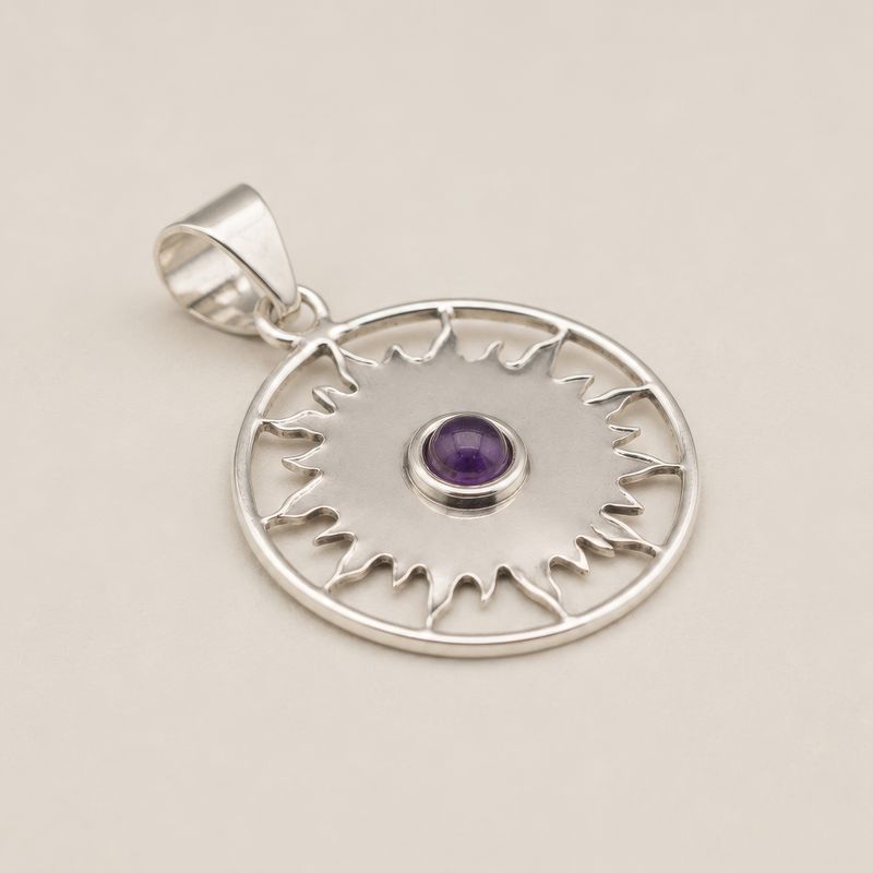 Indiskt Symbolhänge - Silverpläterat (45cm snöre) - Sun Worship - Ametist