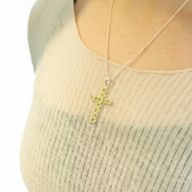 Indiskt Symbolhänge - Silverpläterat (45cm snöre) - Peridotkors