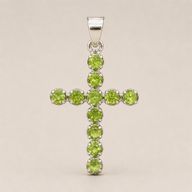 Indiskt Symbolhänge - Silverpläterat (45cm snöre) - Peridotkors