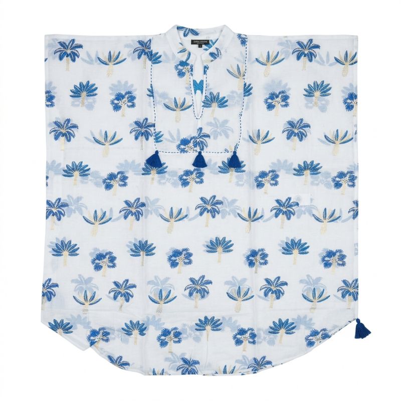 Nomad Sari i Med-kollektionen - Kaftan - Cremefärgad med blått broderi och tasslar