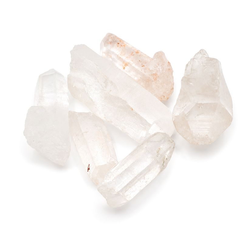 Set med 6 mineralprover - Himalajanska kvarts kristallbitar