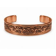 Solida koppararmband i medeltidskollektion med affirmationgravyrer (blandade)