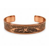 Solida koppararmband i medeltidskollektion med affirmationgravyrer (blandade)