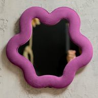 Mjuk vågig spegel - stjärna - mauve