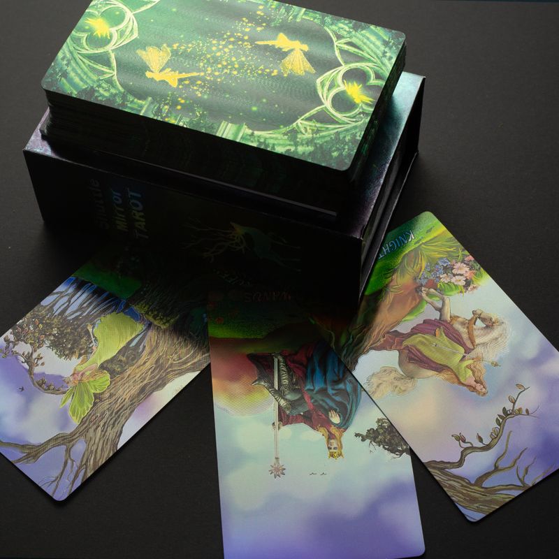 Shuttle Mirror Tarotkortset - med häfte