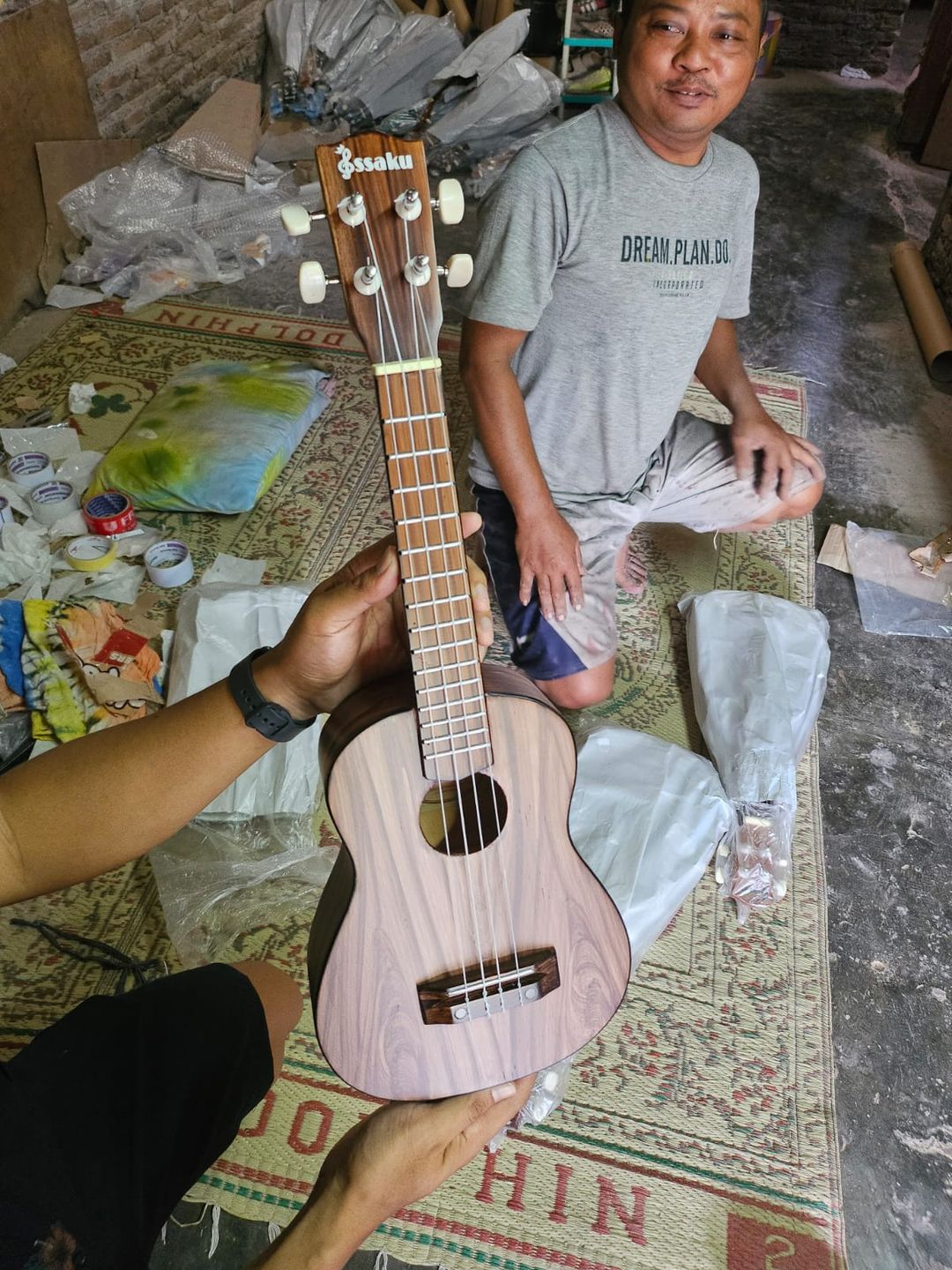 Handgjorda Ukuleler
