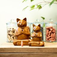Träsnidade rökelsebrännare - Stor Yoga-katt