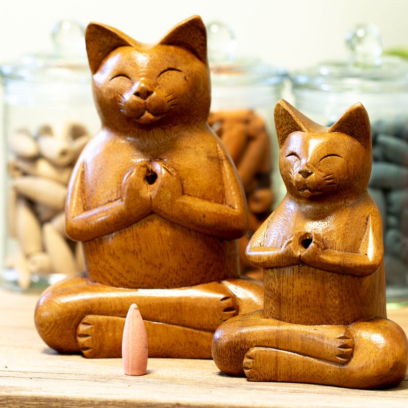 Träsnidade rökelsebrännare - Stor Yoga-katt