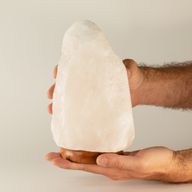 Crystal Rock Himalaya-saltlampa - och bas cirka 2-3 kg