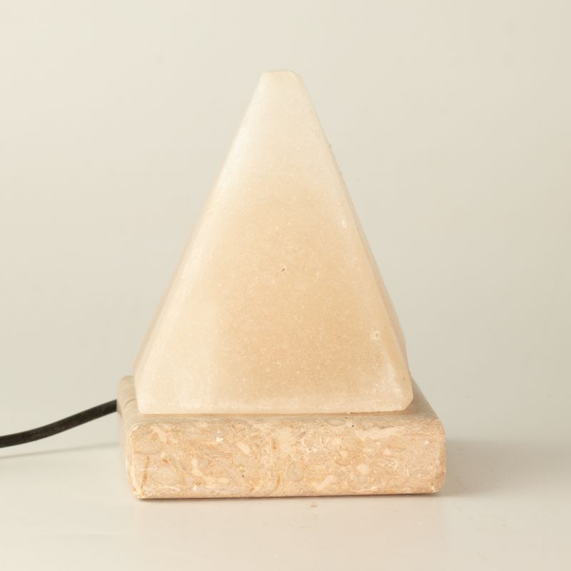 Kvalitets-USB-pyramid vit saltlampa - 9 cm (multi)