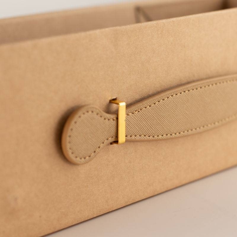 Ihopfällbar presentlåda - vinlåda-form (33,5x10x10,5 cm) - brun kraftpapper