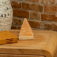 Kvalitets USB-pyramidsaltslampa - 9 cm (1 st.)