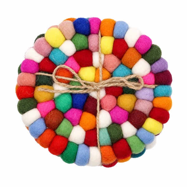 Runda Glasunderlägg av Tovade Ullbollar - 10cm Flerfärgade (4-pack)