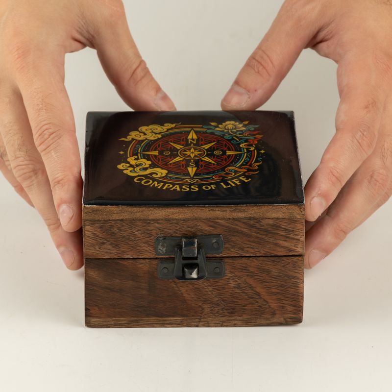 Liten Emaljerad Ask - Compass of Life