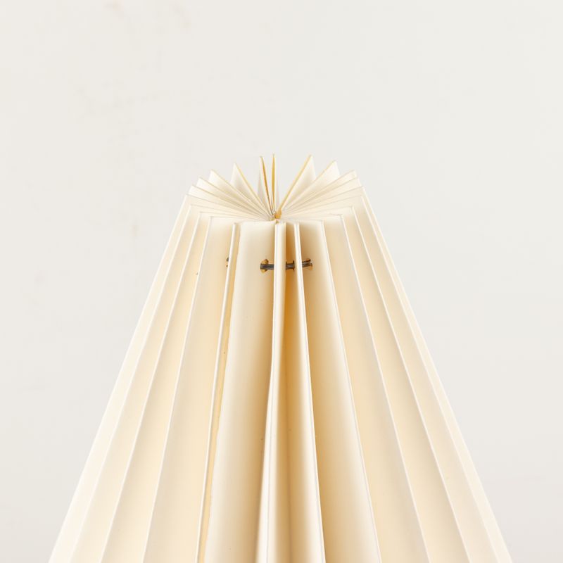 Geometrisk lampskärm i papper