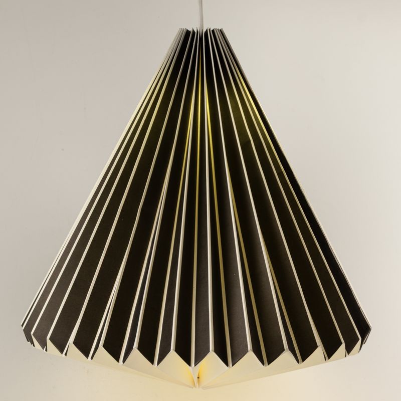 Varm geometrisk lampskärm i papper